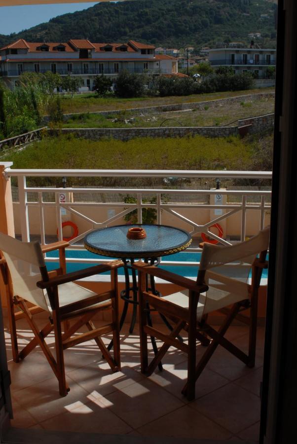 La Sirena Hotel Аргаси Экстерьер фото