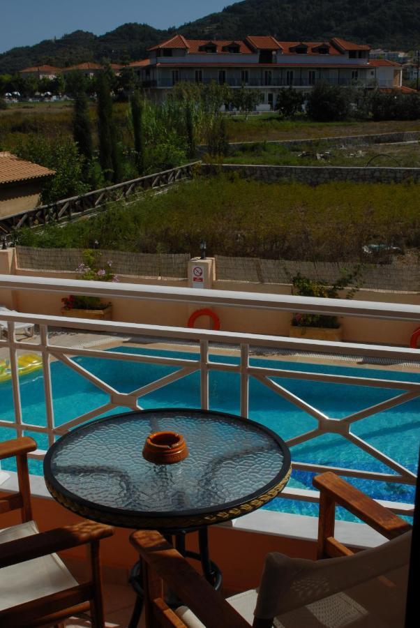 La Sirena Hotel Аргаси Экстерьер фото